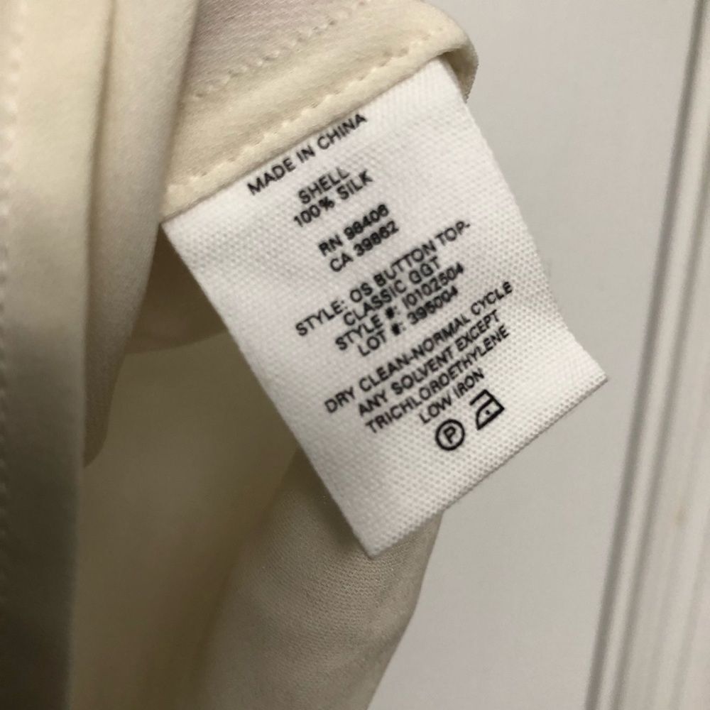 Theory Convertible Silk Blouse Top Off the Shoulder V-Neck Ivory White NWT S - Picture 7 of 9